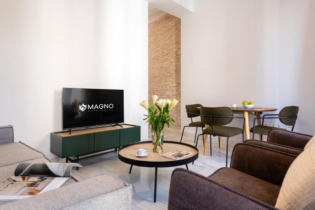 Magno Apartments San Gil - Shared Jacuzzi Siviglia Esterno foto