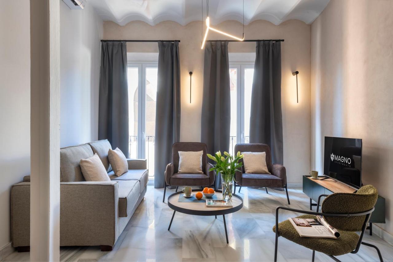 Magno Apartments San Gil - Shared Jacuzzi Siviglia Esterno foto