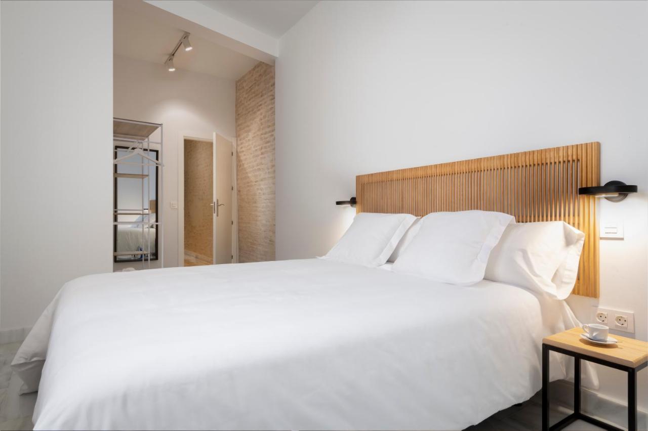 Magno Apartments San Gil - Shared Jacuzzi Siviglia Esterno foto
