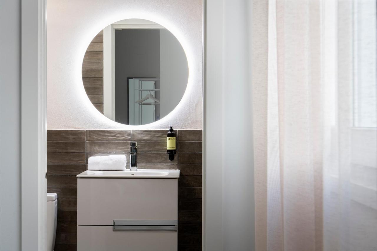 Magno Apartments San Gil - Shared Jacuzzi Siviglia Esterno foto
